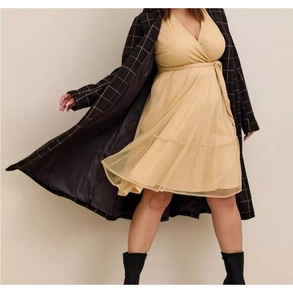 Torrid Glitter Gold Sparkly Dress Sz 4 4X 26 Evening Cocktail Party Fairycore - Picture 2 of 6